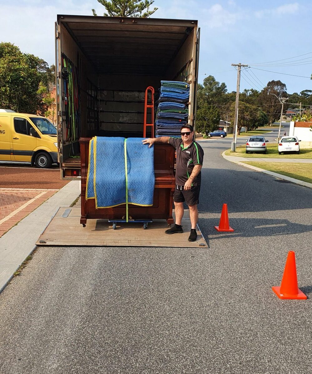 Removalist-Perth-Expert-Local-WA-Removalist-Company-With-Passion